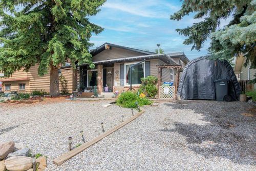 145 Carr Crescent, Okotoks, AB, T1S1E5 | Card Image