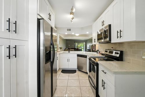 202-23380 Carolwood Ln, Boca Raton, FL, 33428-2148 | Card Image