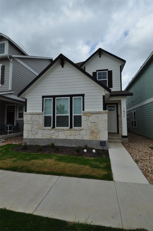 82-1621 Bella Dr, Leander, TX, 78641-5548 | Card Image
