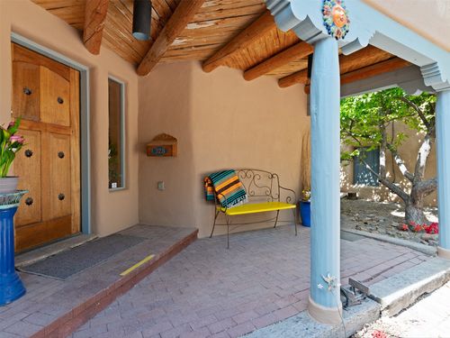 328 Sanchez St, Santa Fe, NM, 87505-0314 | Card Image