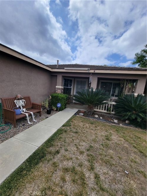 26461 Prairie Ln, Moreno Valley, CA, 92555 | Card Image