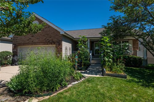 155 Keevers Point, Springboro, OH, 45066 | Card Image
