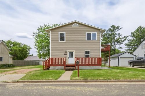 332 Lincoln St, Stanley, WI, 54768-1241 | Card Image