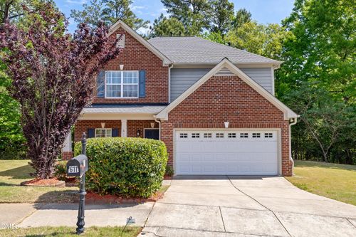 611 October Glory Ln, Apex, NC, 27539-9039 | Card Image