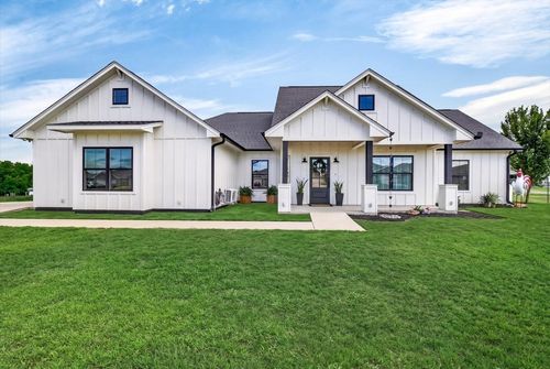 18220 County Road 4001, Mabank, TX, 75147-3282 | Card Image