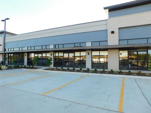 106-2000 E Texas St, Bossier City, LA, 71111-3830 | Card Image