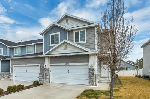 7560 N Hutch Ln, Eagle Mountain, UT, 84005-4890 | Card Image