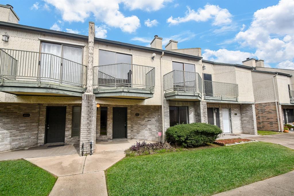 Dock View Ln, Missouri City, TX 77459