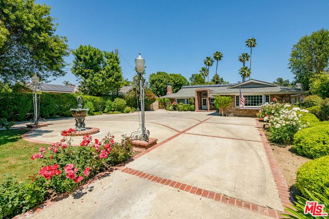 8760 White Oak Ave, House other with 4 bedrooms, 4 bathrooms and 8 parking in Sherwood Forest CA | Image 4