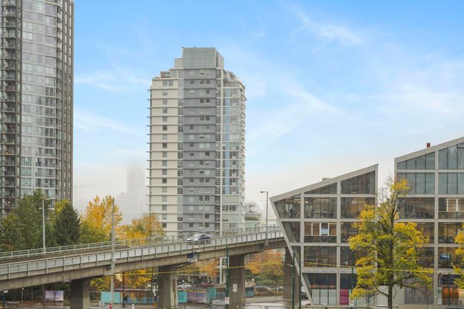 205 - 1325 Rolston Street, Condo with 1 bedrooms, 1 bathrooms and null parking in Vancouver BC | Image 25