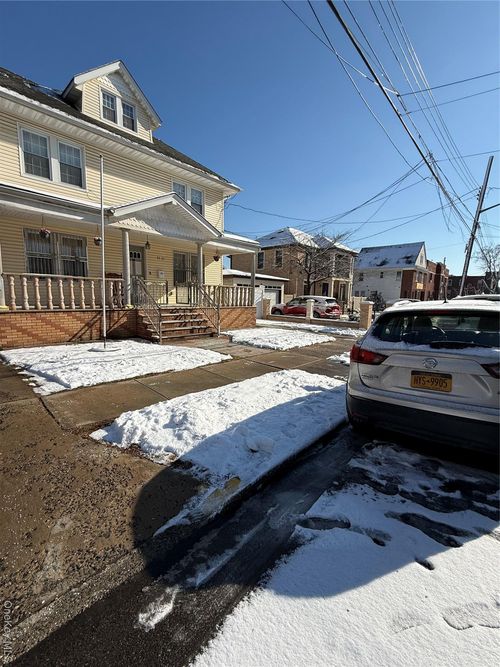 9021 189th St, Hollis, NY, 11423-2543 | Card Image