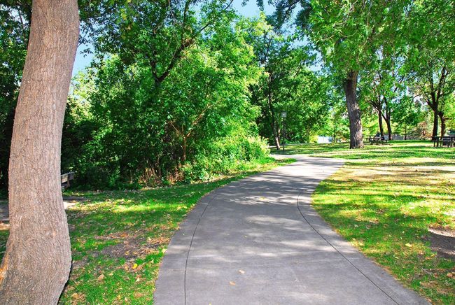 Great parks and walking paths nearby! | Image 30