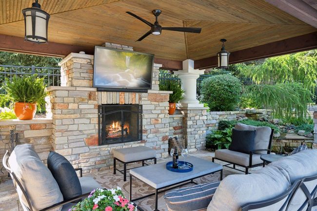 Wood burning fireplace. | Image 73