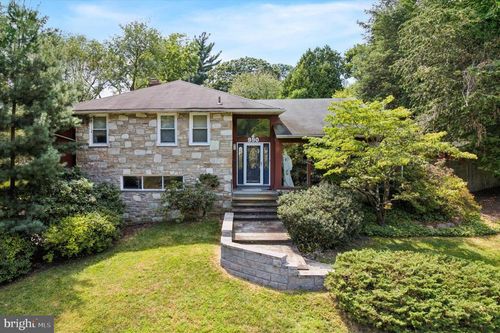990 Indian Creek Rd, JENKINTOWN, PA, 19046-3835 | Card Image