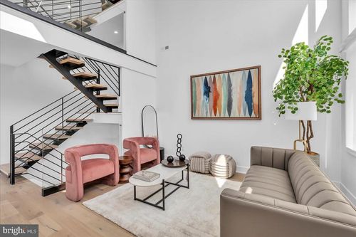 2618 E Hagert St, PHILADELPHIA, PA, 19125-3715 | Card Image