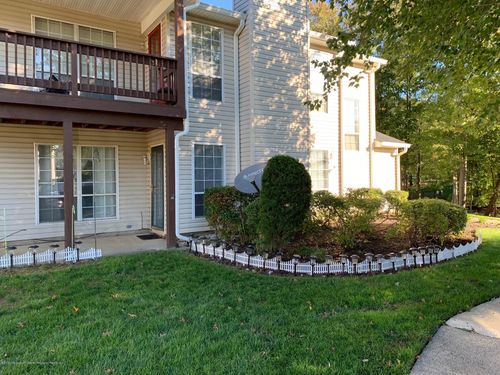143 Tanglewood Pl, Morganville, NJ, 07751-1738 | Card Image