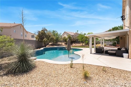 8253 Ruby Mountain Way, Las Vegas, NV, 89128-8253 | Card Image