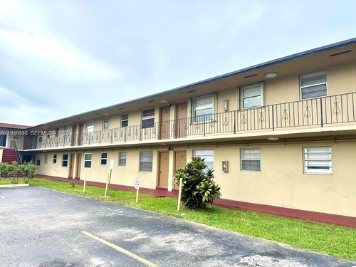 209-3905 Sw 78th Ct, Miami, FL, 33155 | Card Image