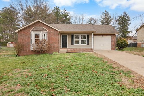 512 Pointer Ln, Clarksville, TN, 37042-7306 | Card Image