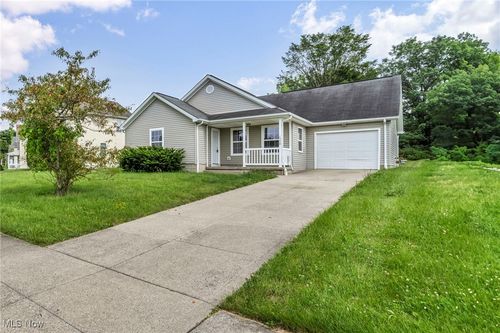 1350 Elmside Street, Alliance, OH, 44601 | Card Image
