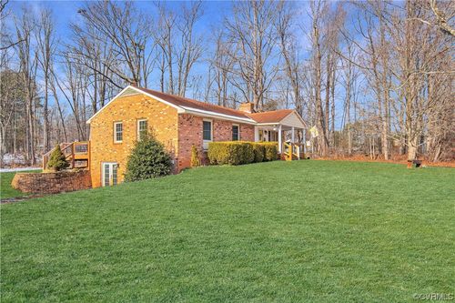 3229 Diana Mill Rd, ARVONIA, VA, 23004-2070 | Card Image