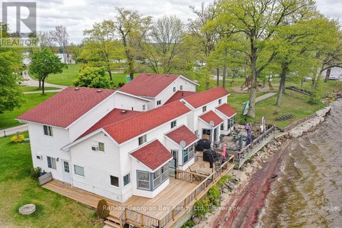 1230 Grandview Lodge Rd, Severn, ON, P0E1N0 | Card Image