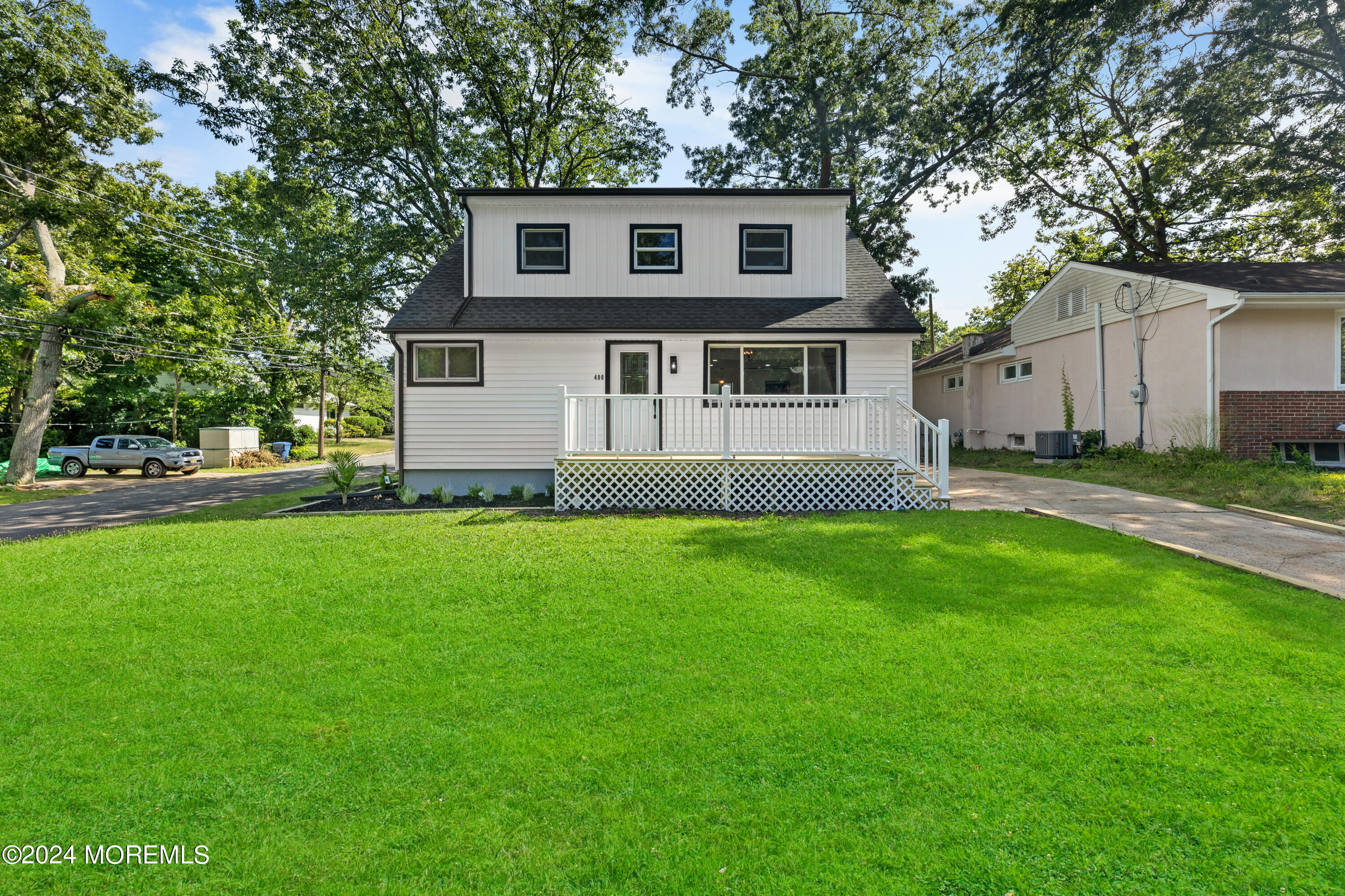 Highland Ave, Neptune, NJ 07753