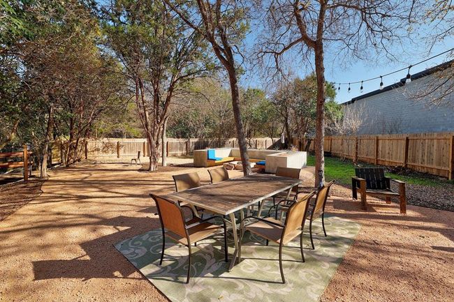 B - 2209 Thornton Rd, Condo with 3 bedrooms, 3 bathrooms and 2 parking in Austin TX | Image 27