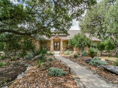1409 Waterstone Pkwy, Boerne, TX, 78006-3881 | Card Image