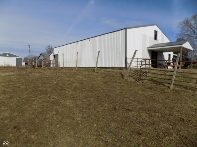 3060 N Alaska Rd, House other with 2 bedrooms, 2 bathrooms and null parking in Cloverdale IN | Image 27