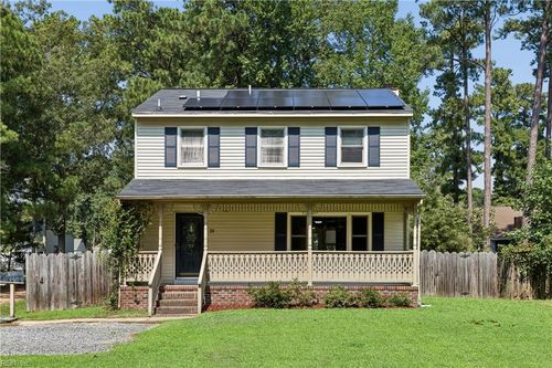 28 Holly St, Poquoson, VA, 23662-2220 | Card Image