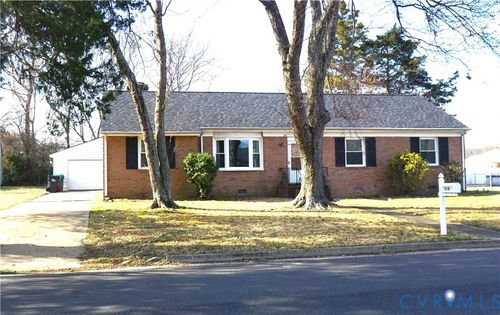 904 Forestview Dr, Colonial Heights, VA, 23834-1217 | Card Image