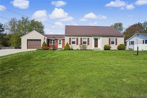 62 W Edgewood Dr, Springville, NY, 14141-1417 | Card Image
