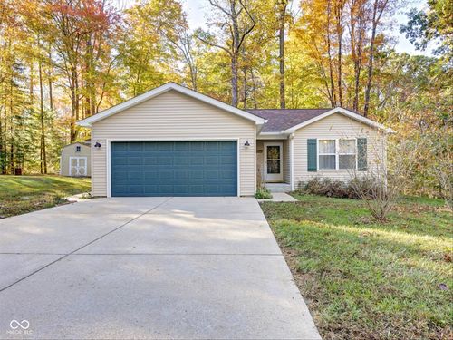 2199 North Shore Dr, Morgantown, IN, 46160-8691 | Card Image