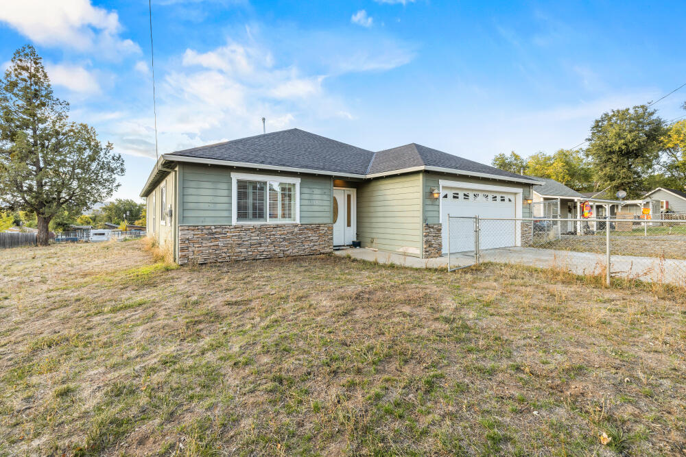 Residential in Klamath Falls 3