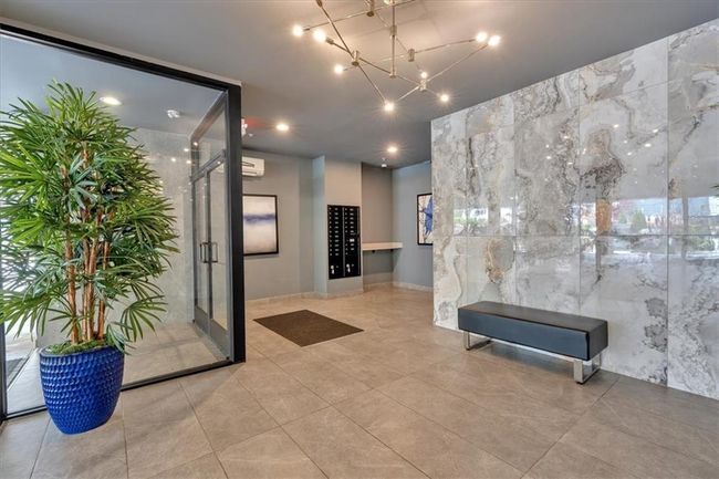 APT-303 - 6890 Peachtree Dunwoody Rd, Condo with 2 bedrooms, 2 bathrooms and 2 parking in Sandy Springs GA | Image 4