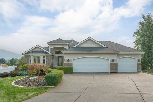 17324 E Galaxy Ln, Greenacres, WA, 99016-7721 | Card Image