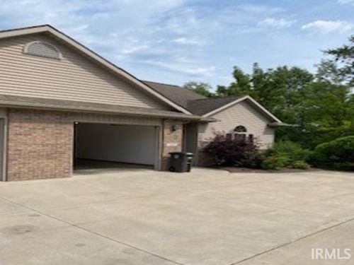 9328 Saint Joe Center Rd, Fort Wayne, IN, 46835-9523 | Card Image