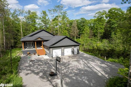4006 County Rd 36, Buckhorn, ON, K0L1J0 | Card Image