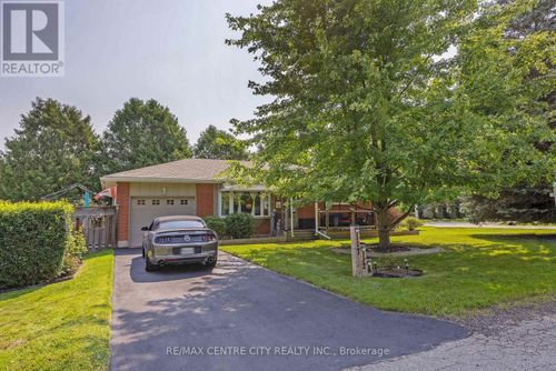117 1/2 Flora Street, St Thomas, ON, N5P2Y1 | Card Image