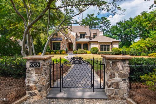 906 Lake Boone Trl, Raleigh, NC, 27607-6633 | Card Image