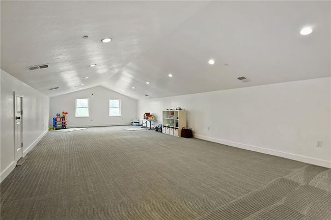Wow what a play room. Let the games begin! | Image 37