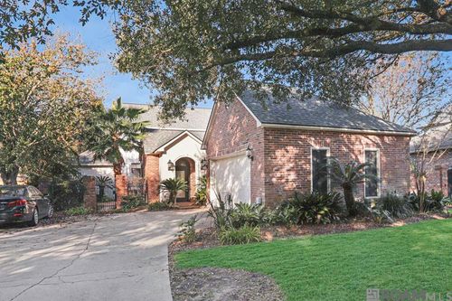 6285 Tezcuco Ct, Gonzales, LA, 70737-8512 | Card Image