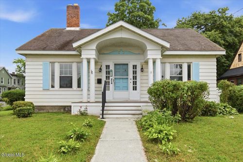 10 110th Street, Troy, NY, 12182 | Card Image