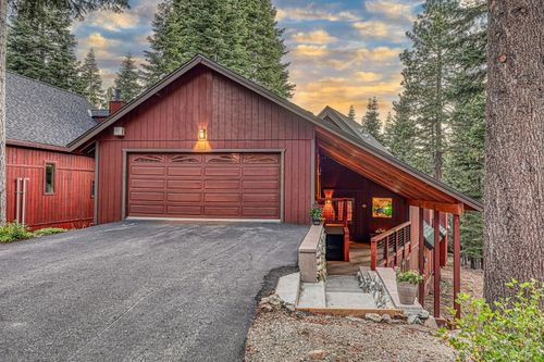 12148 Brookstone Dr, Truckee, CA, 96161-6215 | Card Image