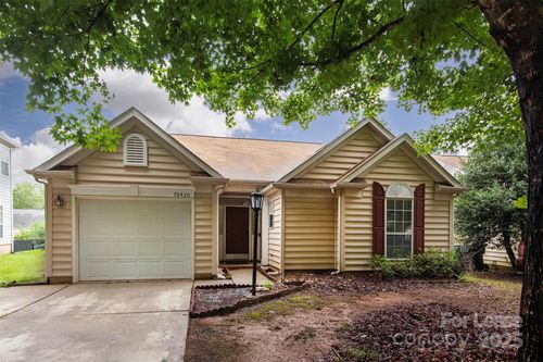 10430 Brawley Ln, Charlotte, NC, 28215-7348 | Card Image