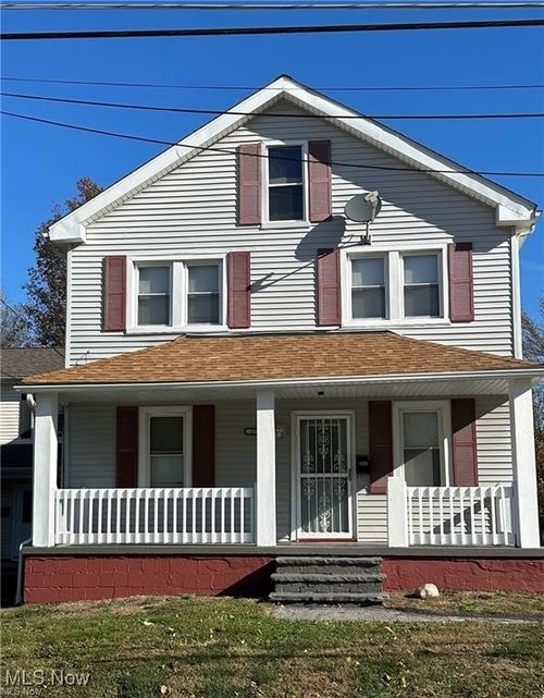 up-1733 Robindale St, Wickliffe, OH, 44092-1840 | Card Image