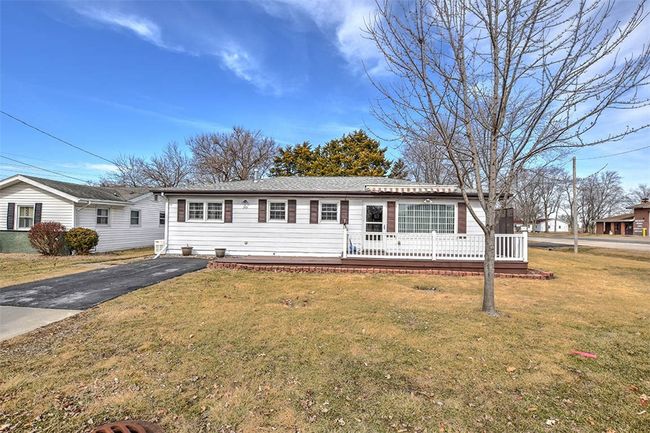 342 E Cox St, House other with 3 bedrooms, 2 bathrooms and null parking in Forsyth IL | Image 22