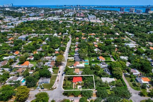 12075 Ne 10th Ave, Biscayne Park, FL, 33161-6415 | Card Image