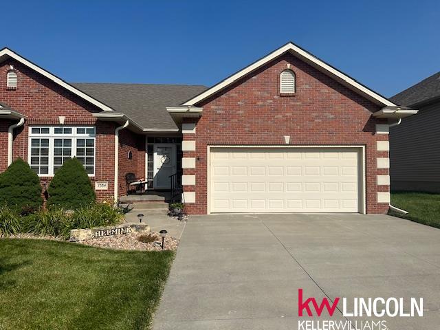 Greycliff Dr, Lincoln, NE 68516